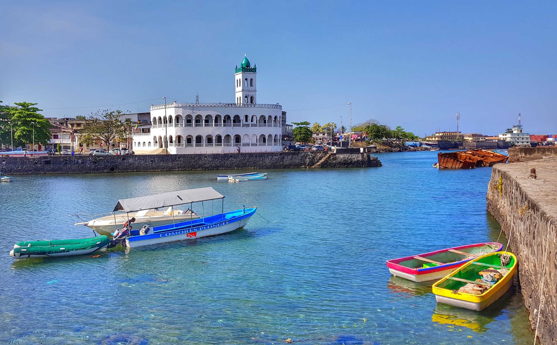 Traveling to Moroni in the Comoros: (Country 183/195) – The Digital ...